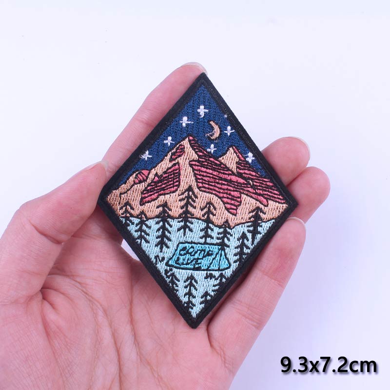 DIY Adventure Travel Patches For Clothing Mountain Camping Badge Space Stripe Iron On Patches On Clothes UFO Embroidery Patch