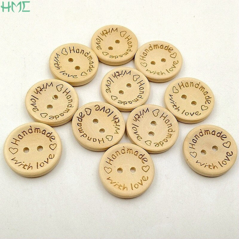 50pcs 15/20/25mm Natural Color Wooden Buttons Handmade With Love Letter Buttons For Sewing Scrapbooking Clothing Accessories